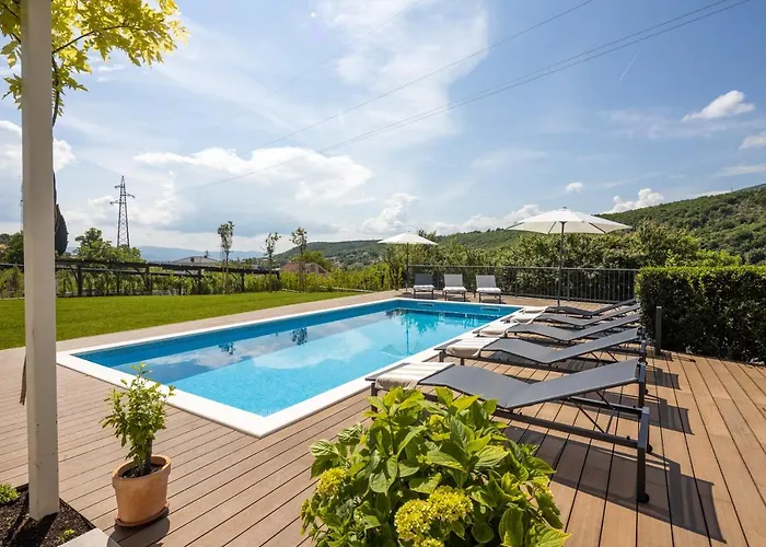 Nada Appartement Sinj